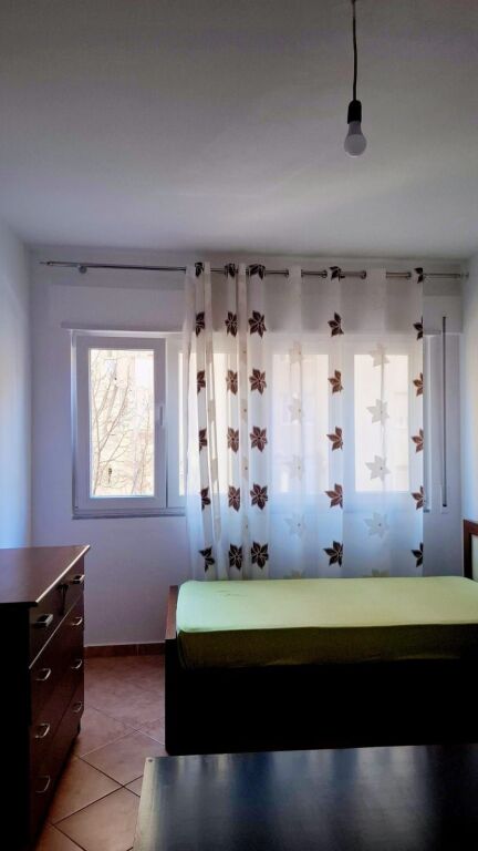 🏠 Jepet me Qera Apartament 2+1 tek Kika 1, ne Komunen e Parist