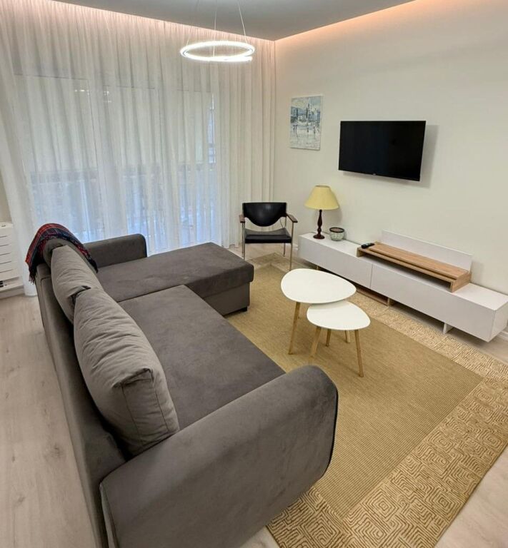 🏡 Appartamento 1+1 in Affitto – Zona del Liceo (vicino a RTSH) ✨