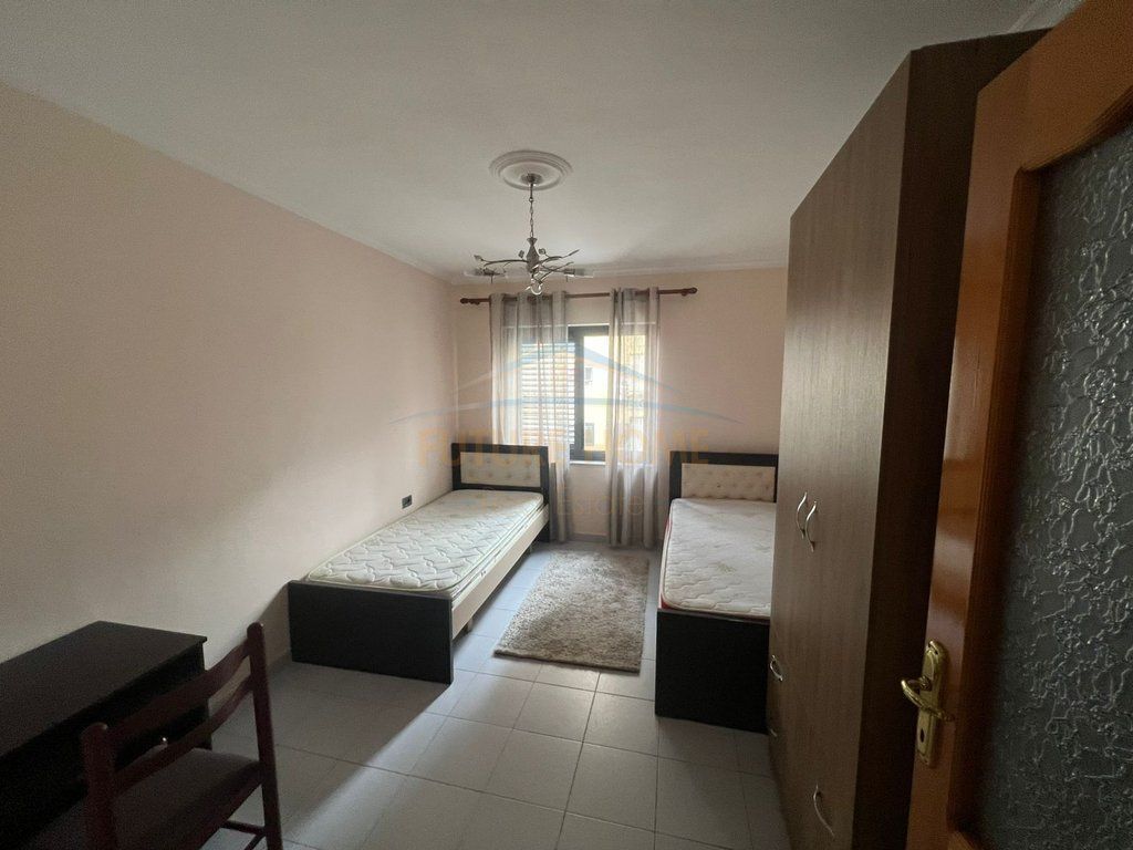 Affitto, Appartamento 2+1, Nuovo Mercato, Tirana.