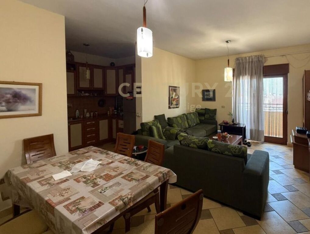Apartment 2+1+2 for sale
