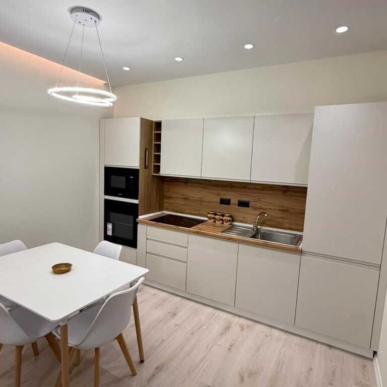 🏡 Apartament 1+1 me Qira – Zona e Liceut (pranë RTSH-së) ✨