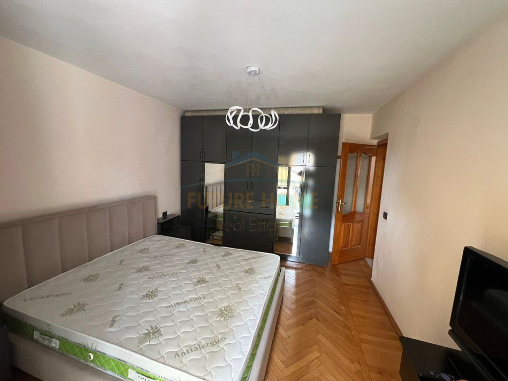 Affitto, Appartamento 2+1, Nuovo Mercato, Tirana.