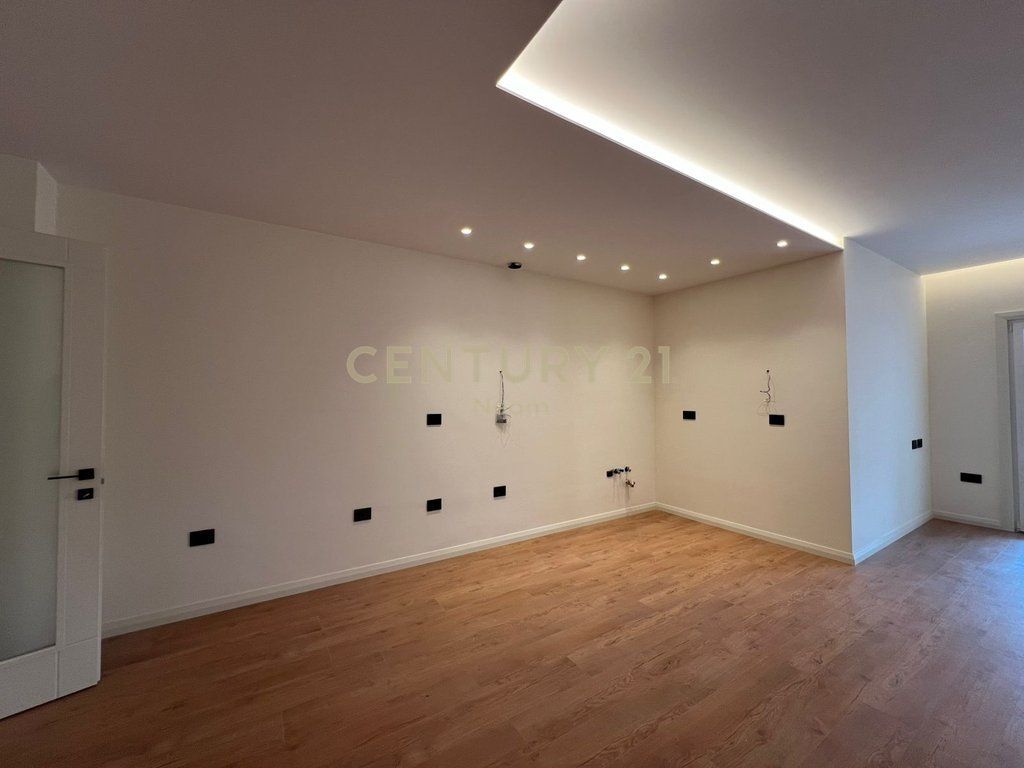 Appartamento 2+1+2 in Vendita ad Astir – 110 m²
