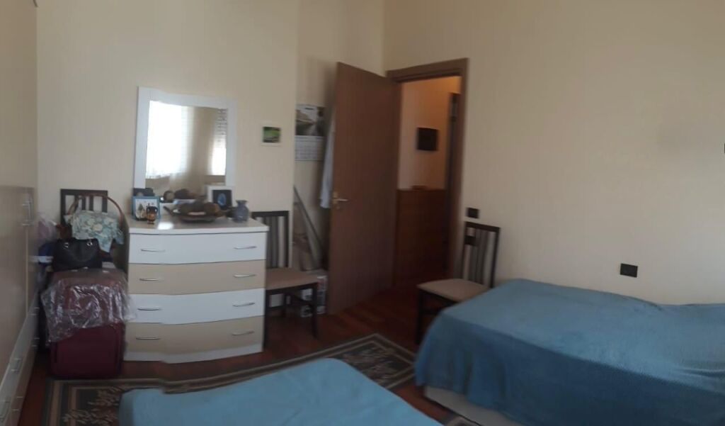 Appartamento 1+1 in affitto a Pazari i Ri 700 euro
