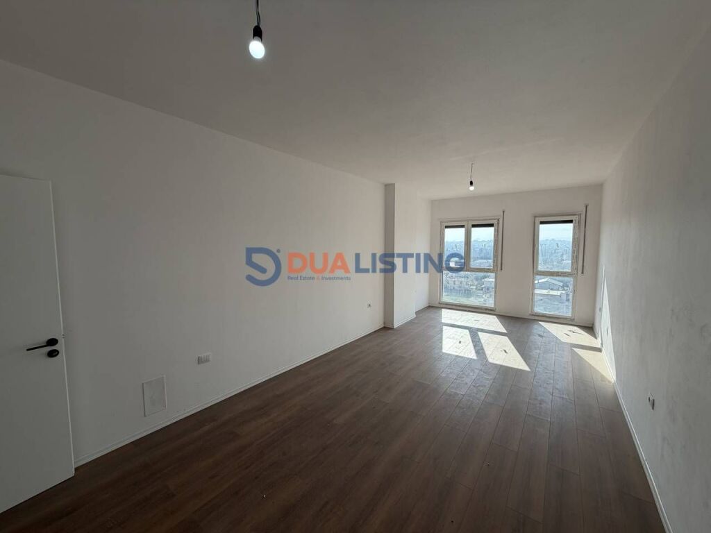 Apartment 1+1 for sale in Kamez!
