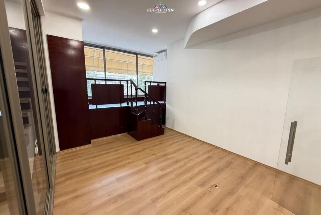 Office For Rent In Center (ID BZ2842) Tirane
