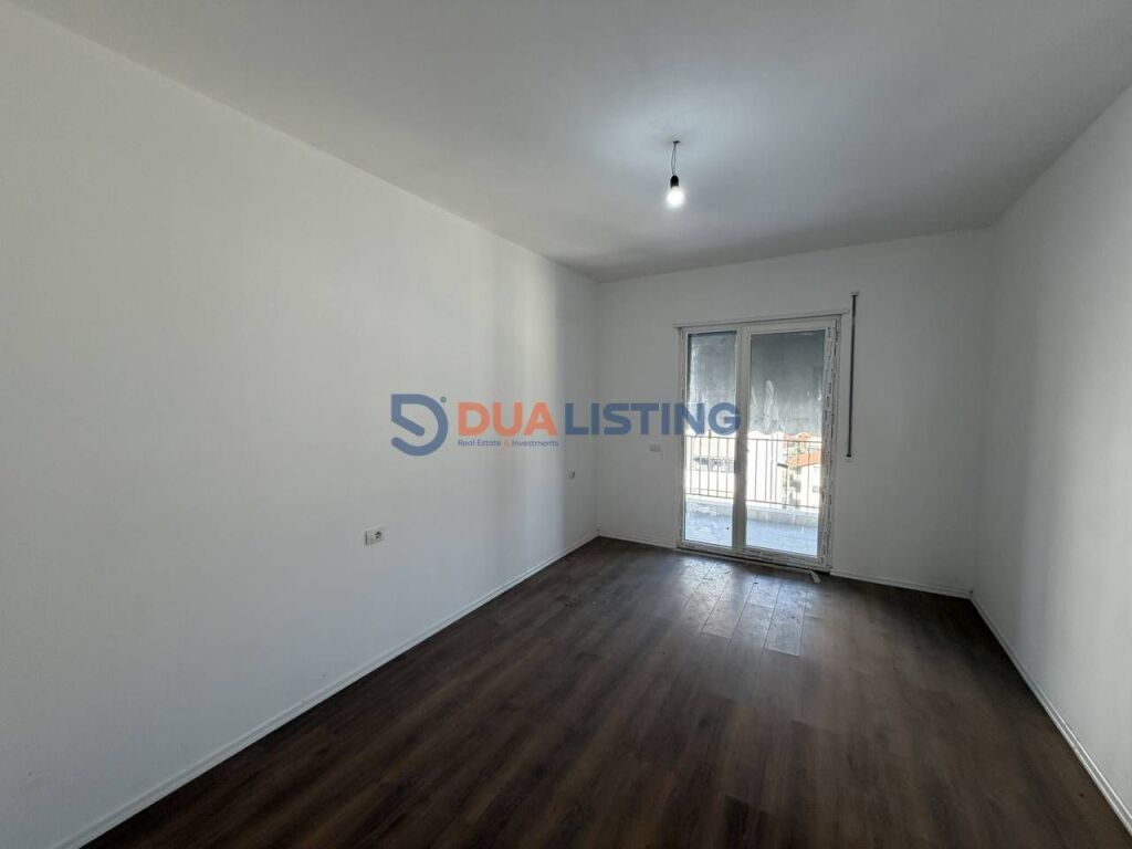 Apartament 1+1 per shitje ne Kamez