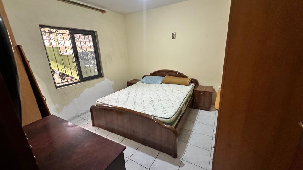 Apartament 1+1 per qera, shinat e trenit laprake