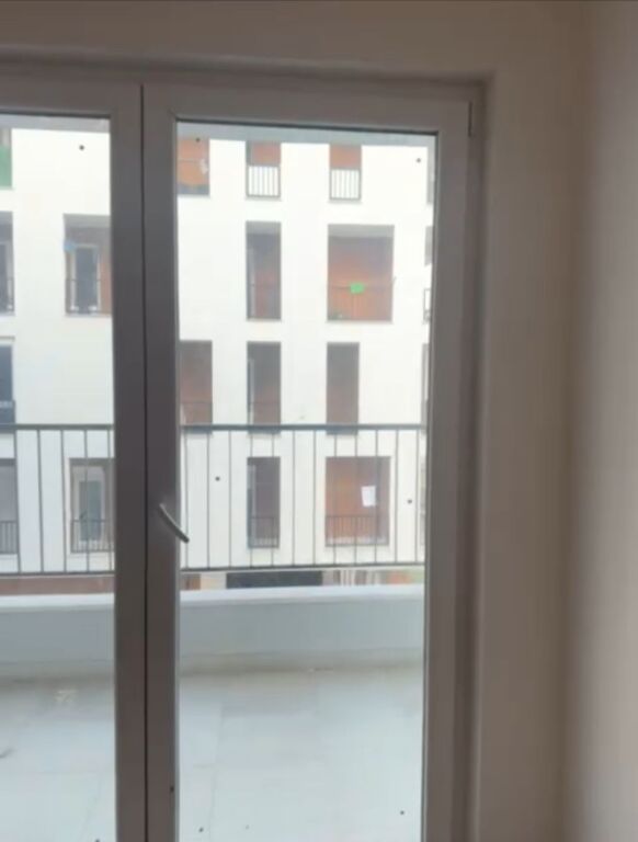 🏢 Appartamento 1+1 in affitto – Kombinat
