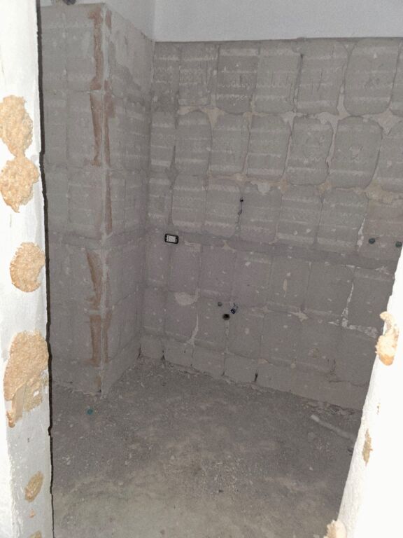 Apartamebt 1+1 per shitje ne Fresk!

