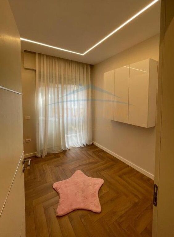 Rent, Apartment 2+1+PARKING SPACE, New Bazaar, Tirana.