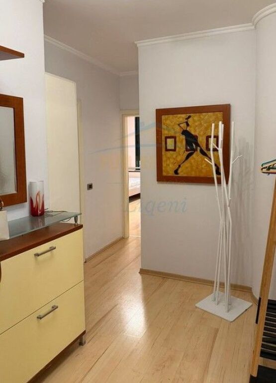 Qera, Apartament 2+1+2, 21 Dhjetori, Tiranë