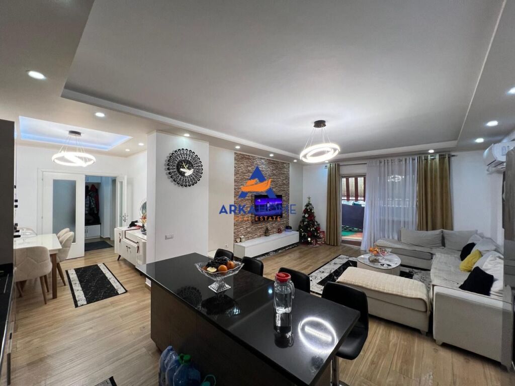IN VENDITA APPARTAMENTO 2+1+BALCONE "COMPLESSO VIZION PLUS, DON BOSCO" 280.000 EURO
