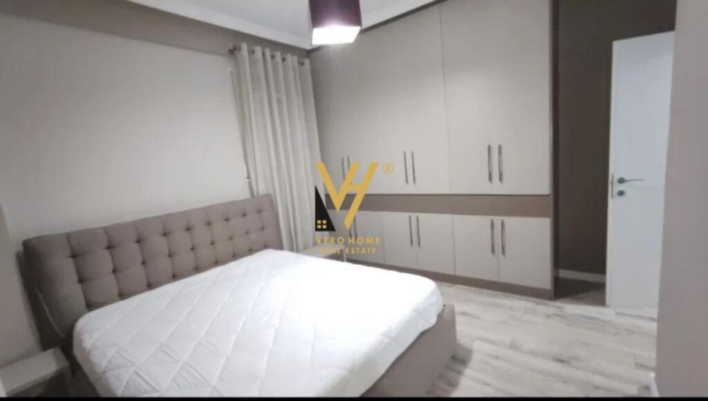 APARTMENT 2+1+2BLK FOR RENT NEAR THE BOTANICAL GARDEN 60,000 LEKE