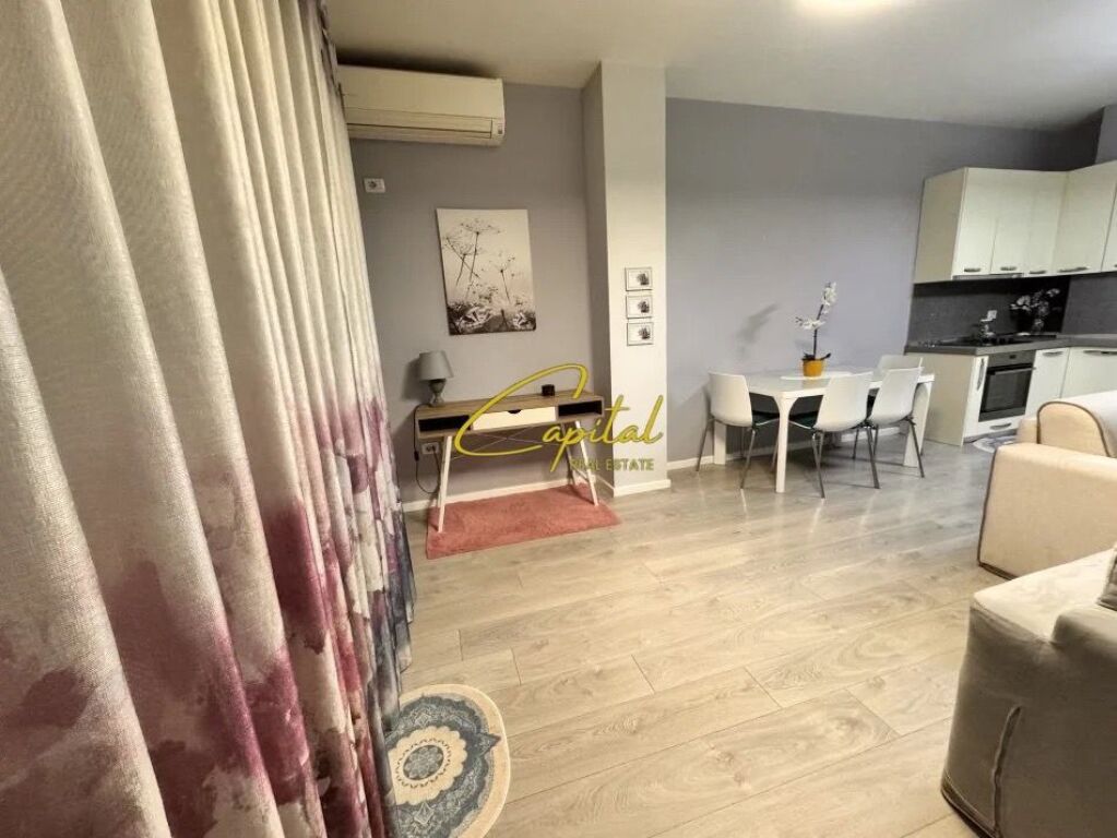 APARTAMENT ME QIRA 1+1 RRUGA JORDAN MISJA 600 EURO