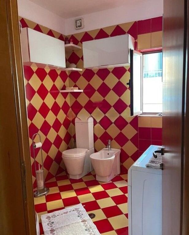 For rent 2+1 apartment on Kavaja Street!