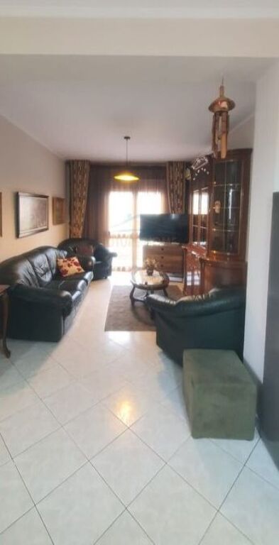 Rent, Apartment 2+1+2, Brryli