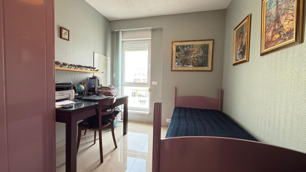 Shitet Apartament 3+1 tek Kompleksi Magnet – 21 Dhjetori, Tiranë