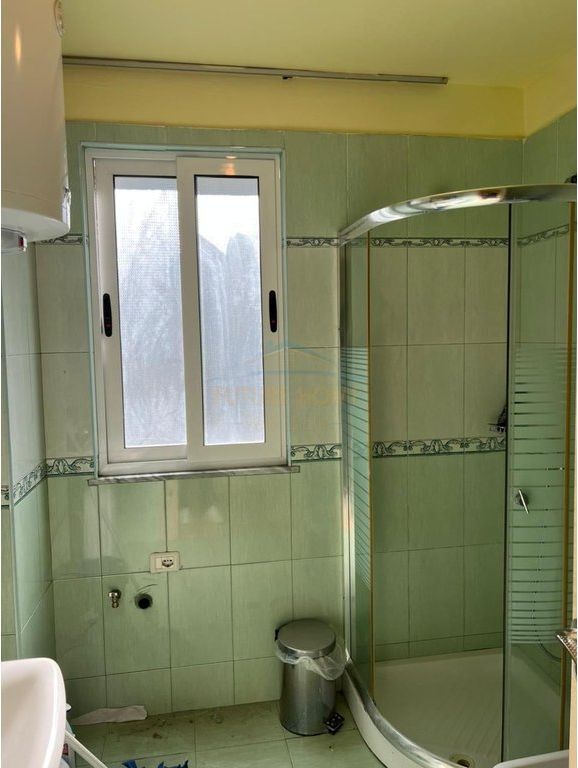 Shitet, Apartament 2+1, Fresk, Tirane