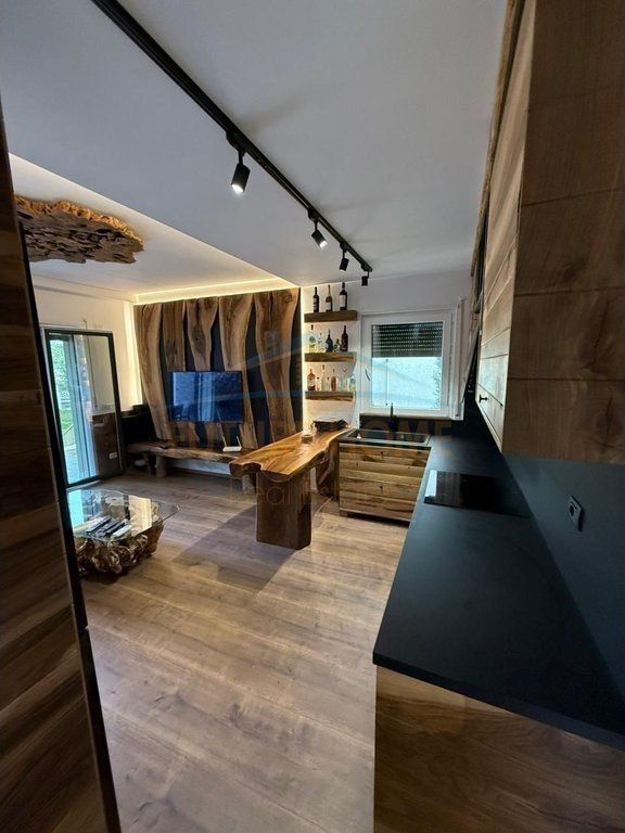 In vendita, Appartamento 1+1, Residenza Val Mar, Durres