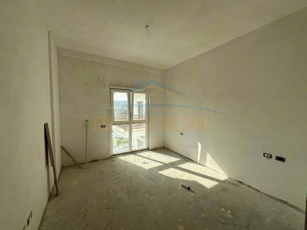 In vendita, Appartamento 2+1+2, Sauk, Porta Nuova di Tirana, Tirana..