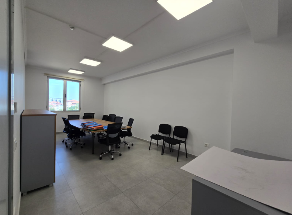 ▫️ 4-STORY BUILDING FOR RENT – Dritan Hoxha Street ▫️