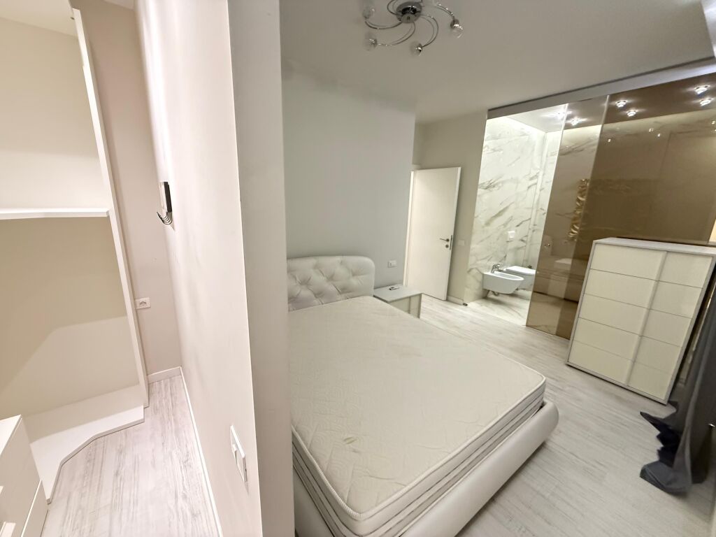 📣Apartment for rent 2+1+2 bathrooms  📍Address: Dry Lake, Fz Complex✨ 📐Area 95 m2 🚪Entrance is located on the 3rd floor🌅  ✨Furnished ✨700€ *For more info. contact 
