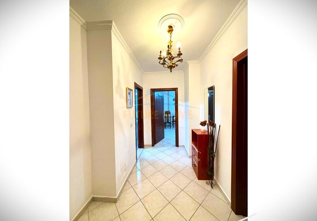 ☀️ Apartament 1+1 për Qera tek Rruga "Dritan Hoxha"! 🏠