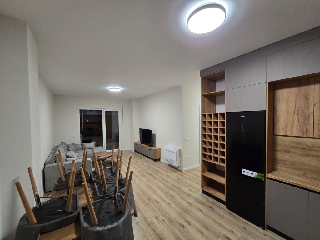 VENDESI APPARTAMENTO 2+1 KAMEZ 119.000 EURO