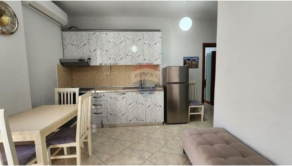 Apartament 1+1 për Shitje në Fresk.