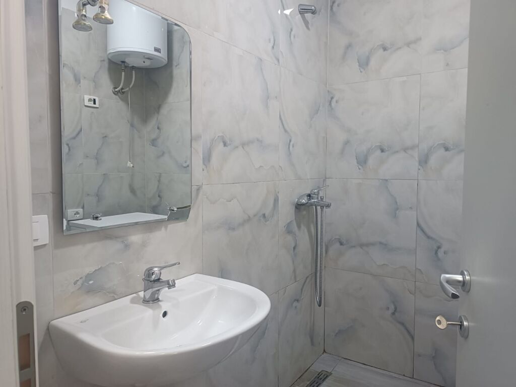 Apartment 1+1 for rent at 5 May
