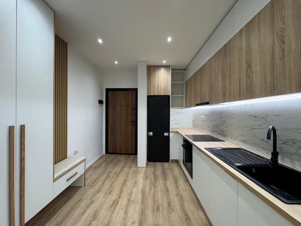 🏡 Shitet Apartament 1+1 – Rruga Fortuzi, pranë Qendrës