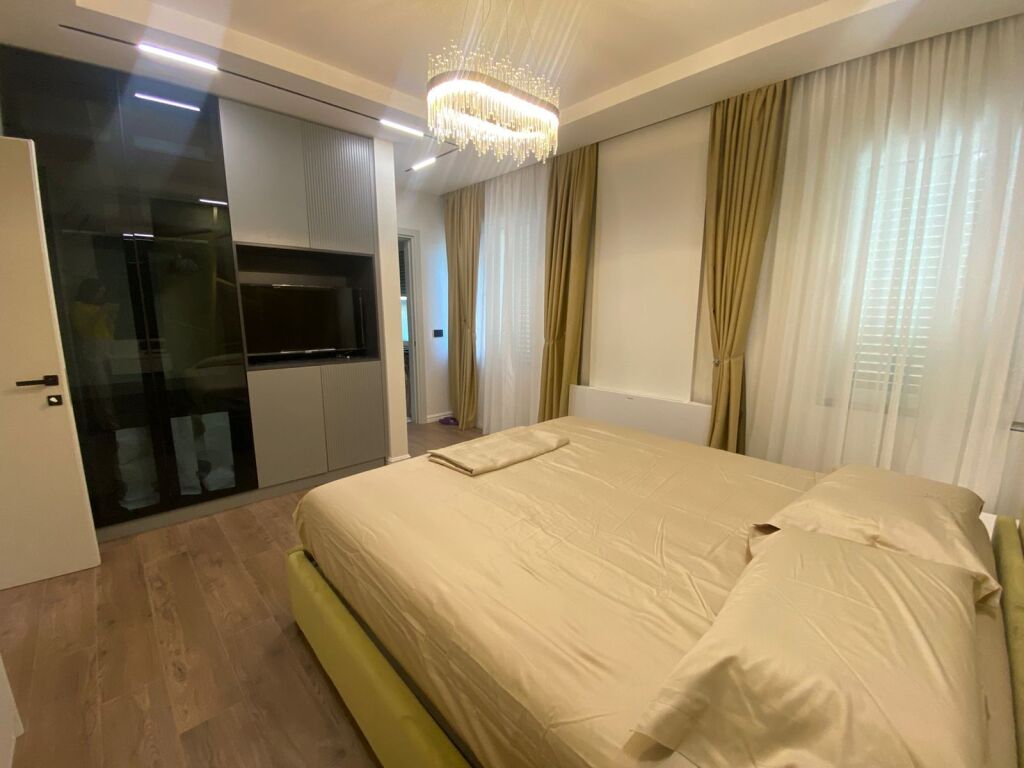 MODERN APARTMENT 2+1+2 FOR RENT AT THE DRY LAKE