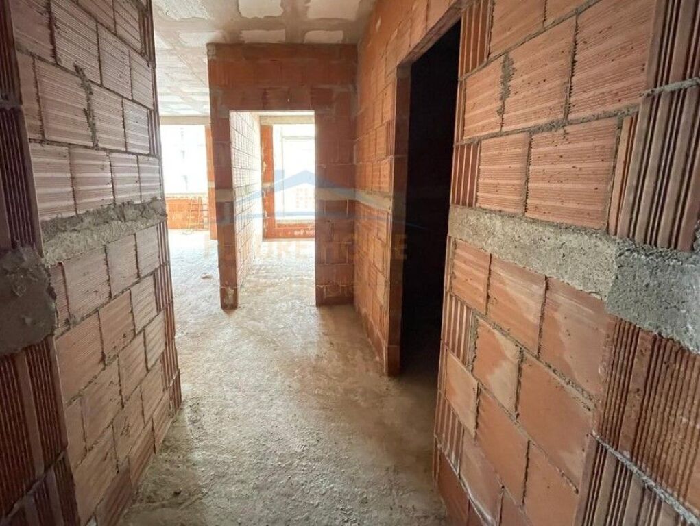 In vendita, Appartamento 1+1, Campo di Aviazione, Tirana