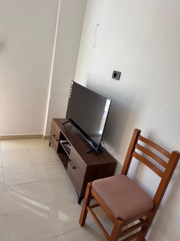 Apaartament 1+1 per qira Jordan Misja !