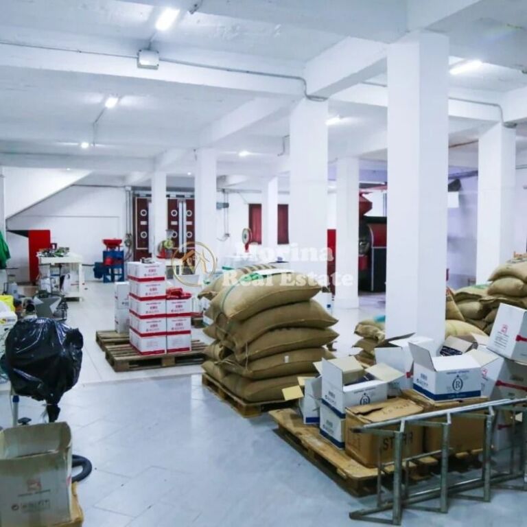 Vendita | Locale Commerciale | Ponte di Dajlan | 590000 €