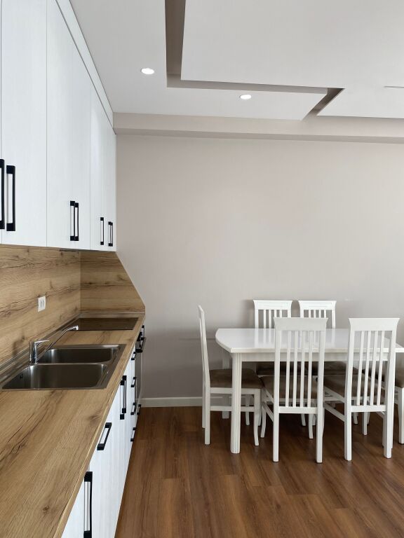 Apartment in Bllok !