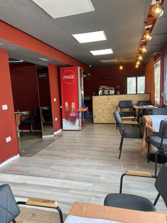 LOCALE IN AFFITTO 120 M2 " VIA FERIT XHAJKO " 2500 EURO