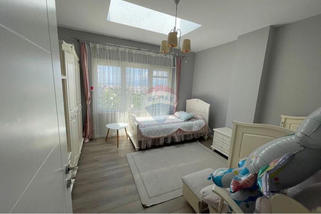Vilë - Për Shitje - Kodra e Diellit 2, Tiranë(ID: 530221059-300)