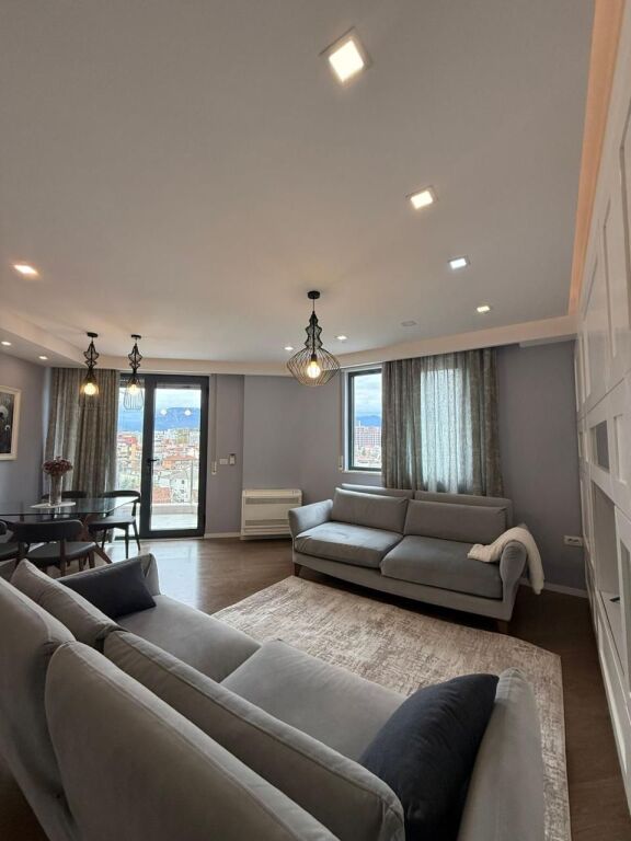 Apartament per qera 2+1+2 te Rezidenca Alba
