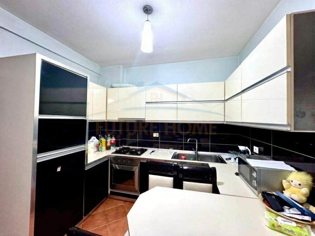 Qera, Apartament 2+1, Rruga Tedor Keko, Pallatet Romario