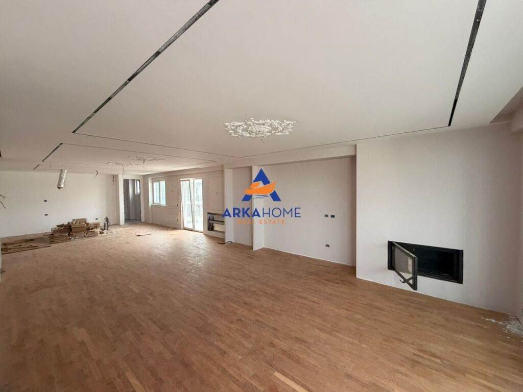 SHITET PENTHOUSE 231M2 "LIQENI I THATE, GREEN TERRACE " 700.000 EURO