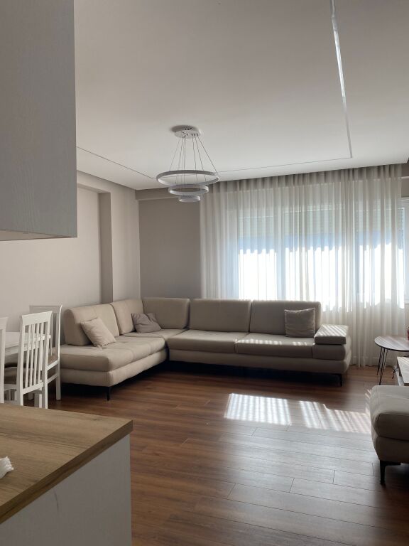 Apartment in Bllok !