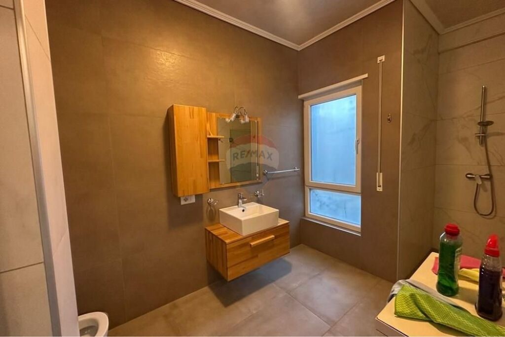 *Villa su 3 piani in affitto *Sunrise Residence*