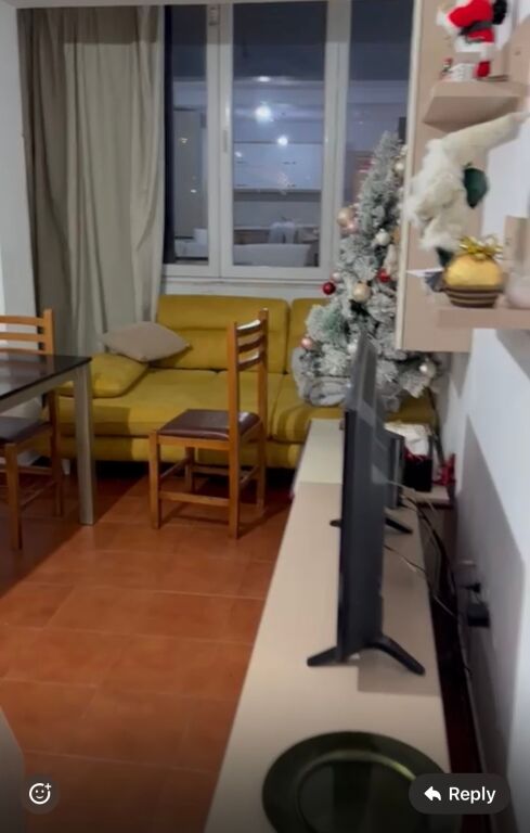 1+1,i mobiluar kat 6 pa ashensore,vasil shanto,600 euro i diskutueshem