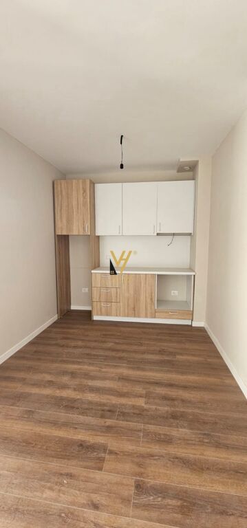 VENDESI APPARTAMENTO 1+1+BLK A GOLEM 120.700 EURO
