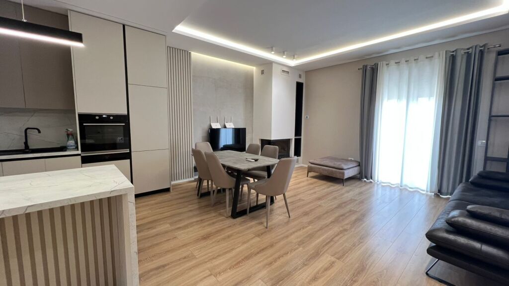 Apartament 2+1+parking me qira ne Teg!