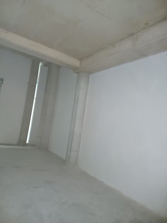 MAGAZINE ME QERA 157 M2 BULEVARDI I RI 100.000 LEKE