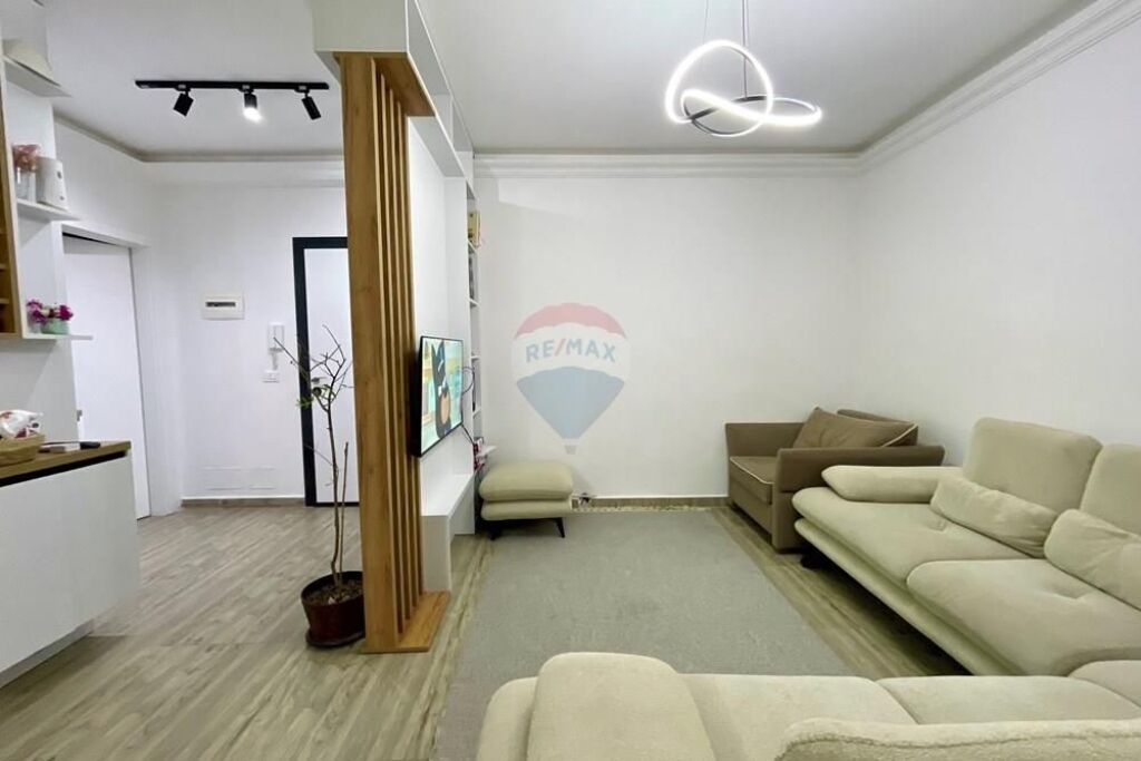 Appartamento arredato 1+1 a Golden Park!