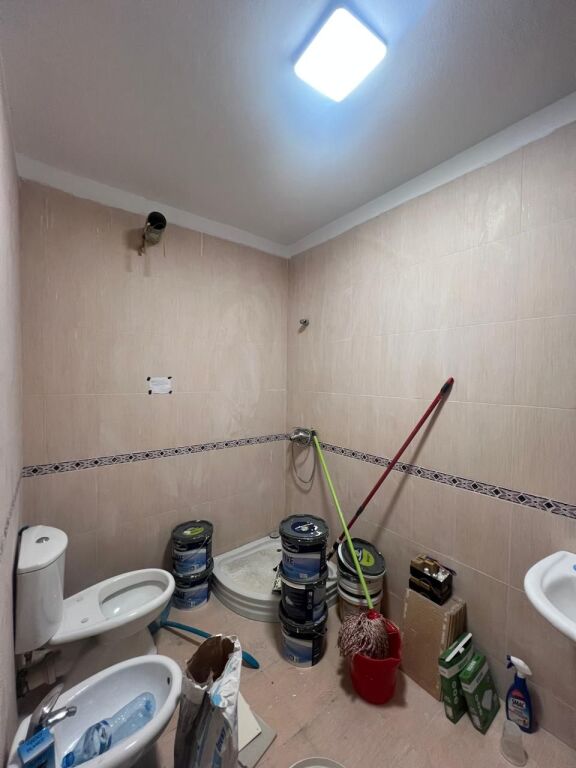 UFFICIO IN AFFITTO 160 M2 NUOVO BAZAR 1.500 EURO